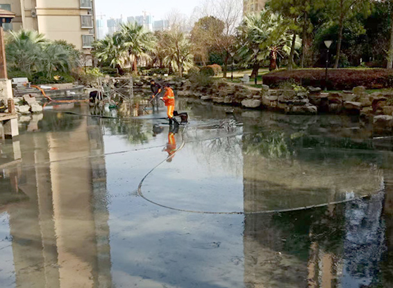 海城景观池淤泥清理
